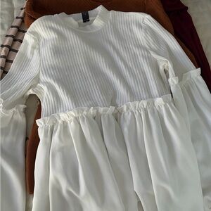 SHEIN Maternity Top Bundle of 4 size small